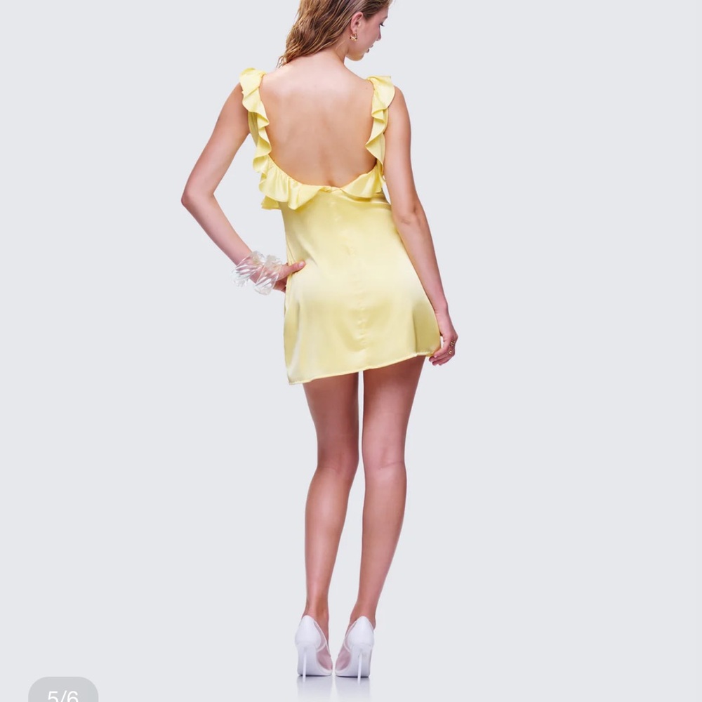 Finesse Soft Yellow Ruffle V-Neck Mini Dress - Picture 2 of 4